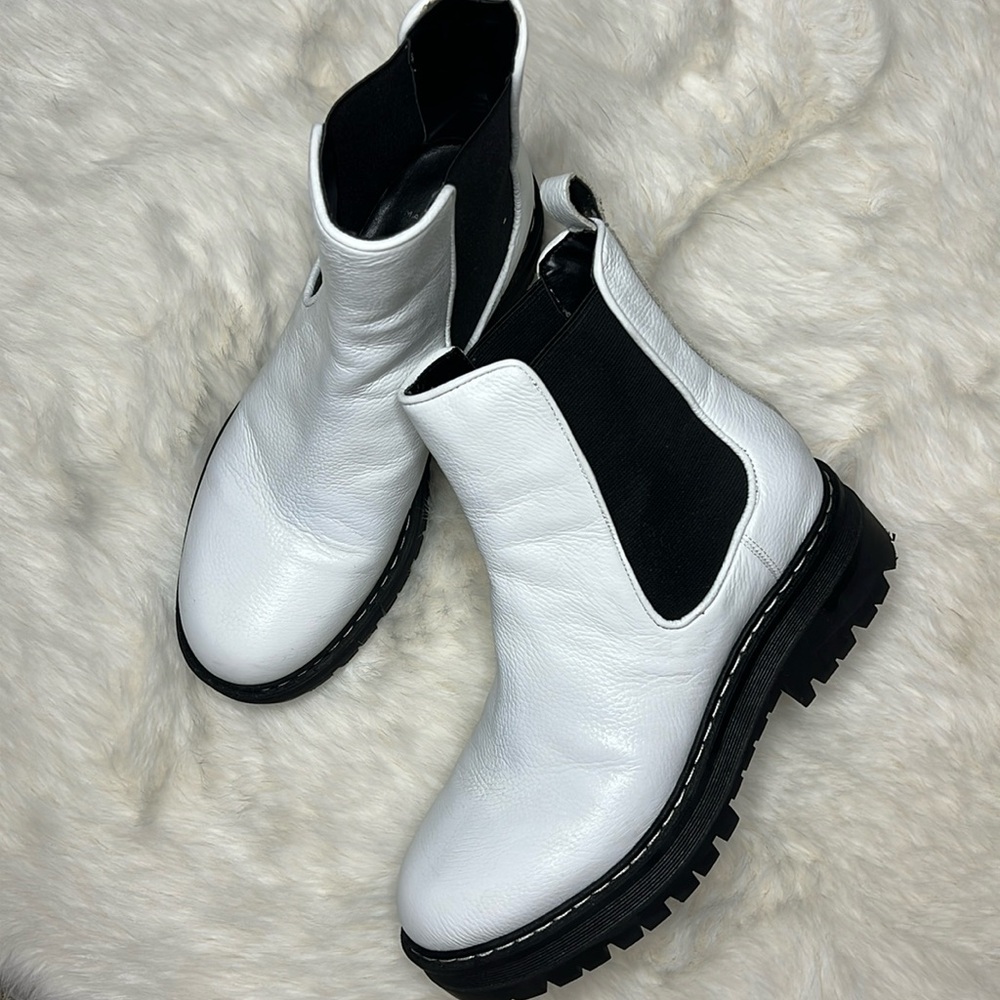 Marc Fisher Boots